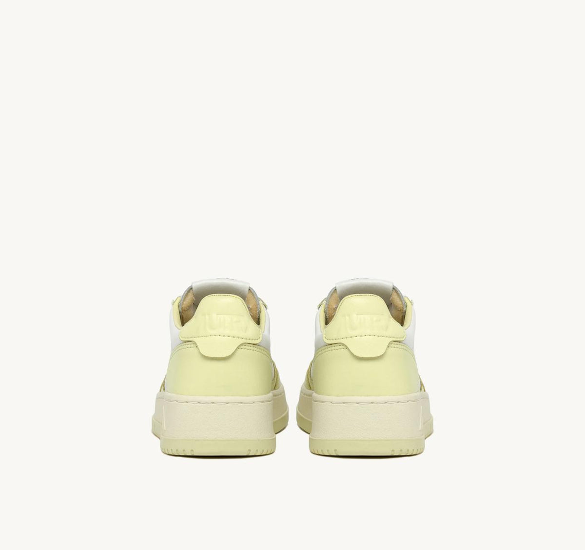 MEDALIST SNEAKERS